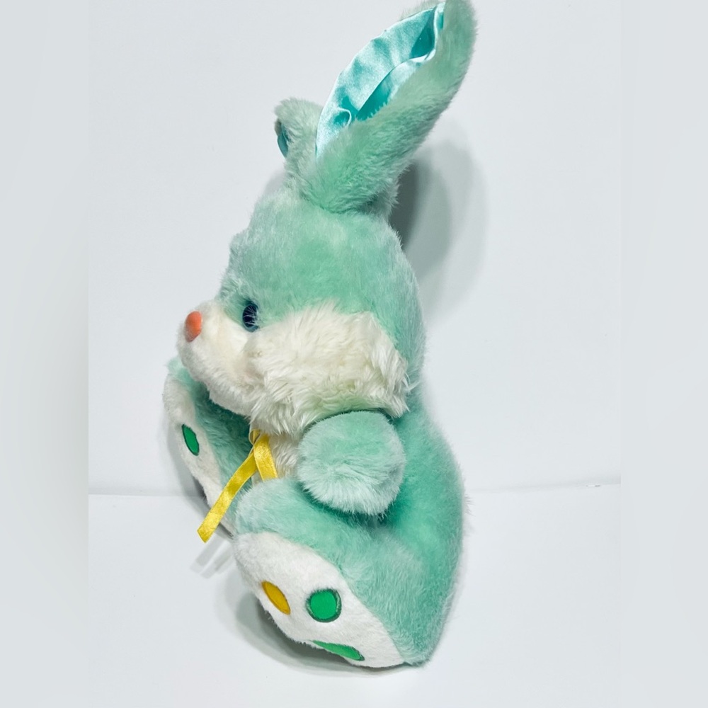 Vintage Rabbit - Picture 3 of 9
